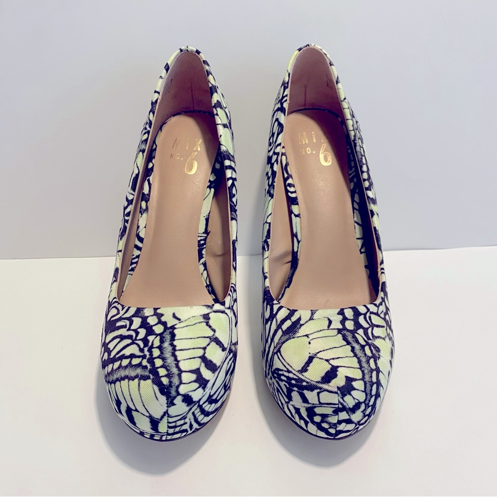 Mix No. 6 Women's Heels - Black and Cream Butterfly Design
